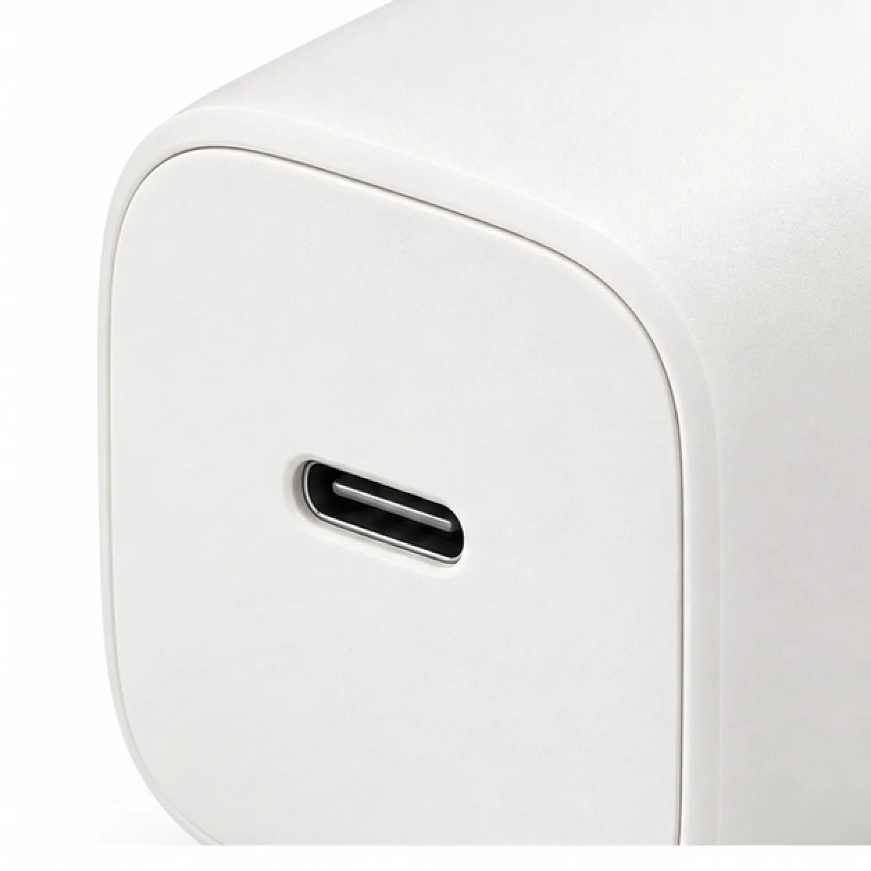 30W Mini USB-C Charger — detail view